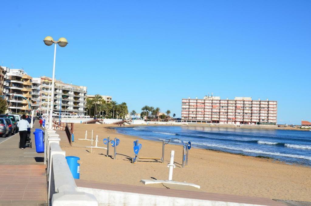 Apartament Apartamento Oslo Torrevieja Zewnętrze zdjęcie