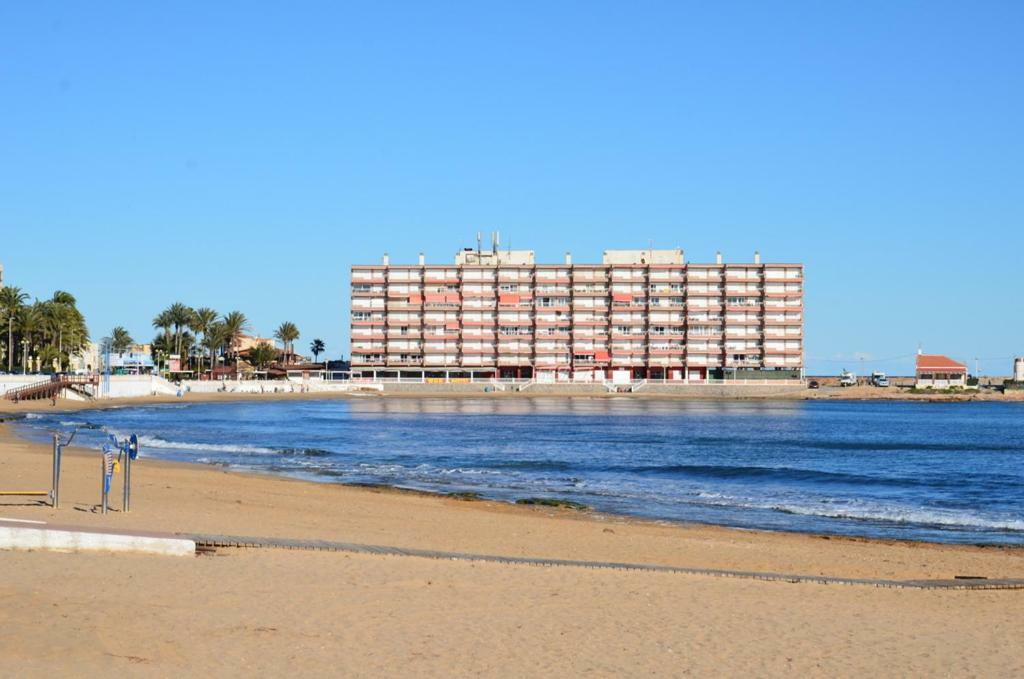 Apartament Apartamento Oslo Torrevieja Zewnętrze zdjęcie